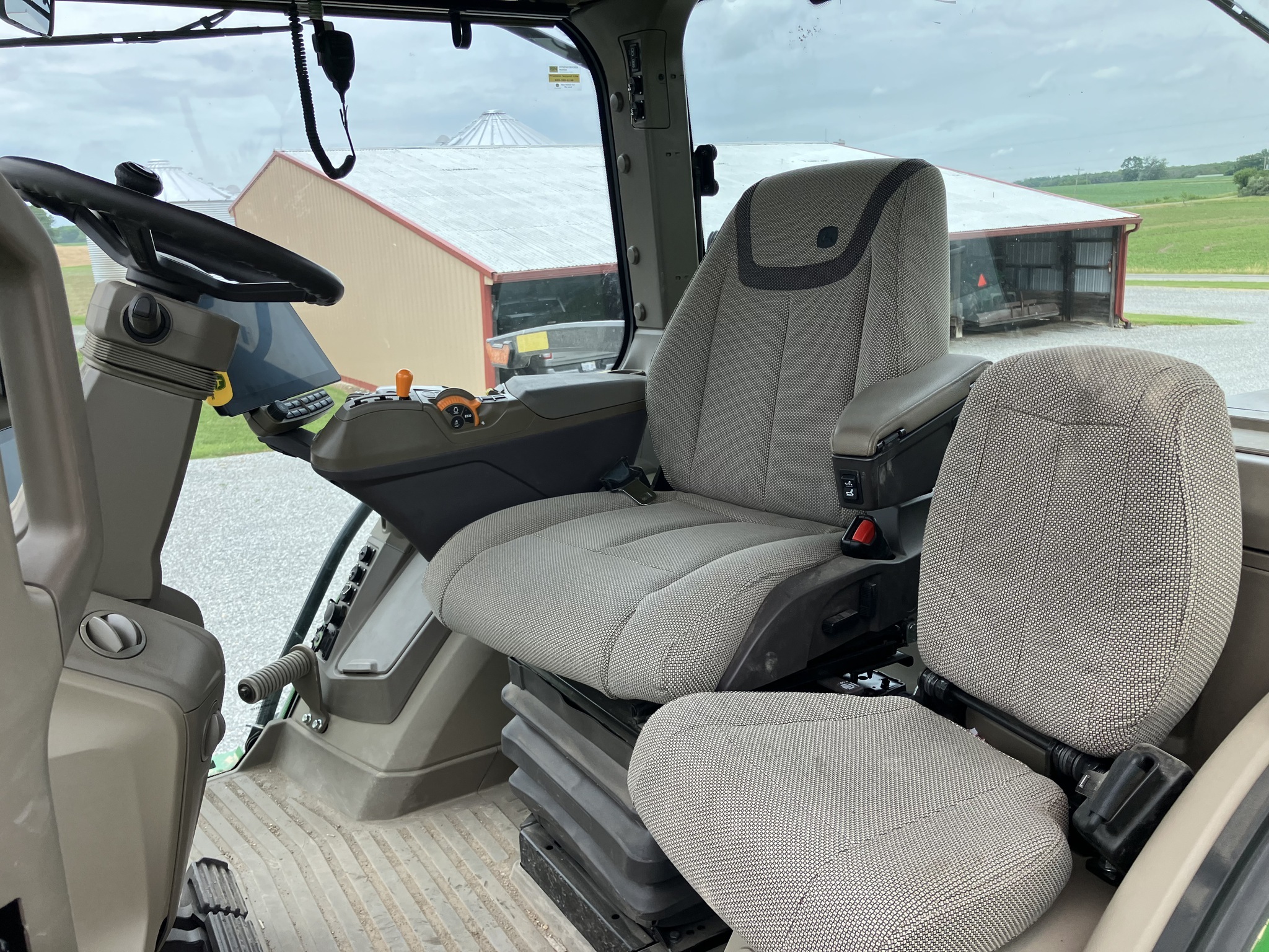 2024 John Deere 8R 280 Tractor