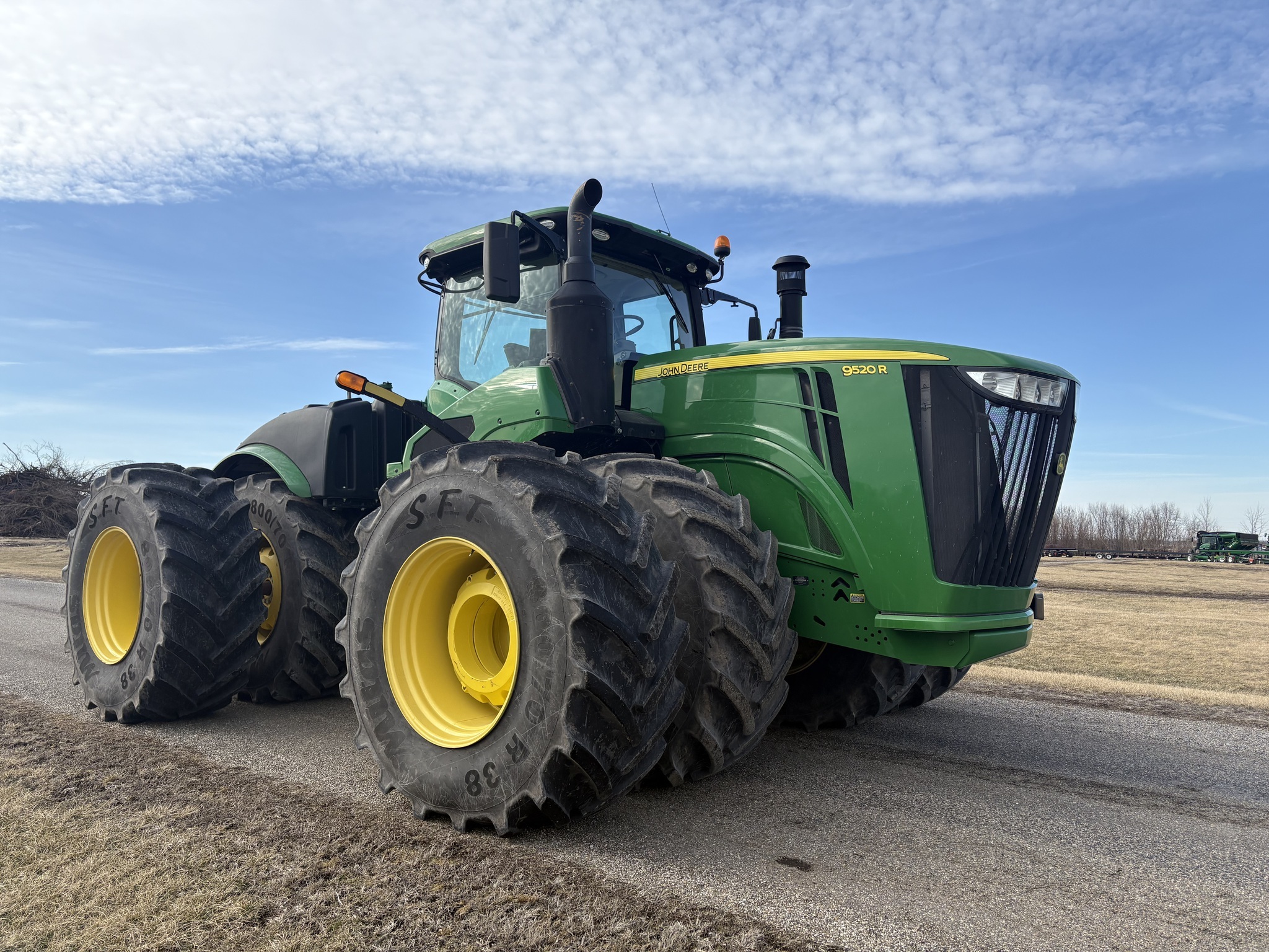 2020 John Deere 9520R Tractor