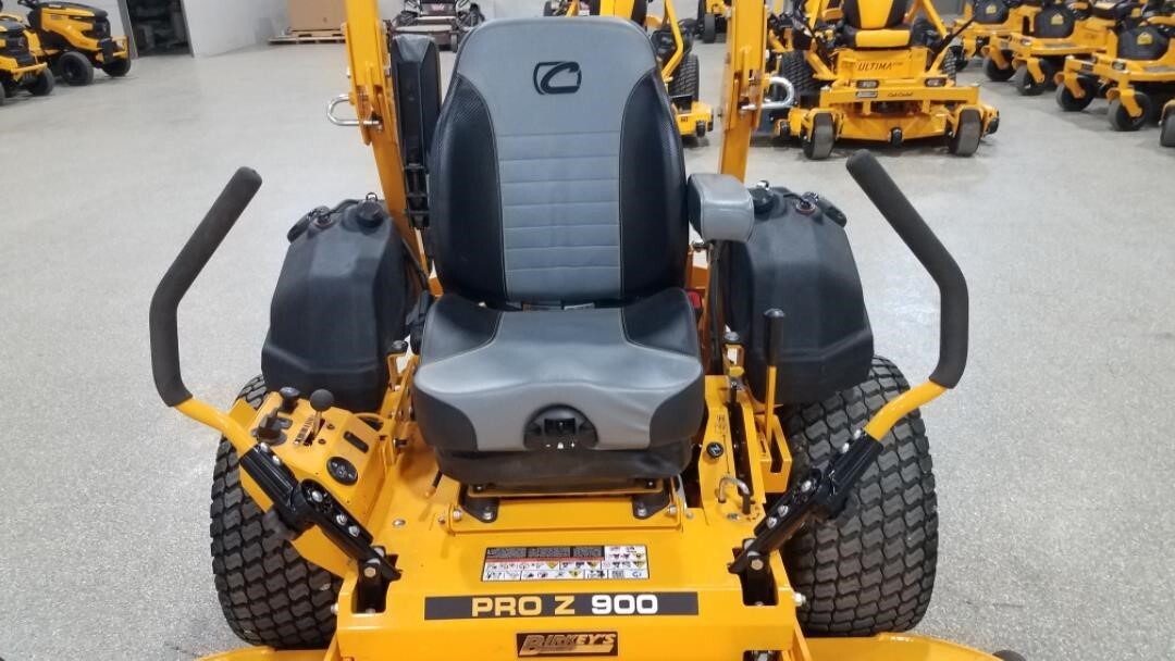 2022 Cub Cadet PRO Z 972L KW Lawn Mower