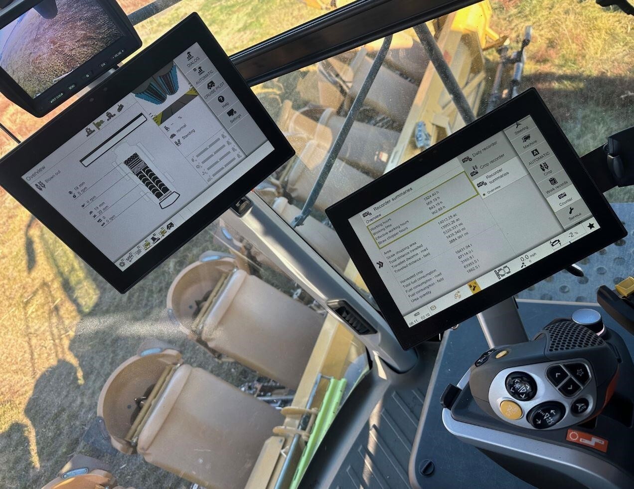 2020 Claas 8700TT Combine