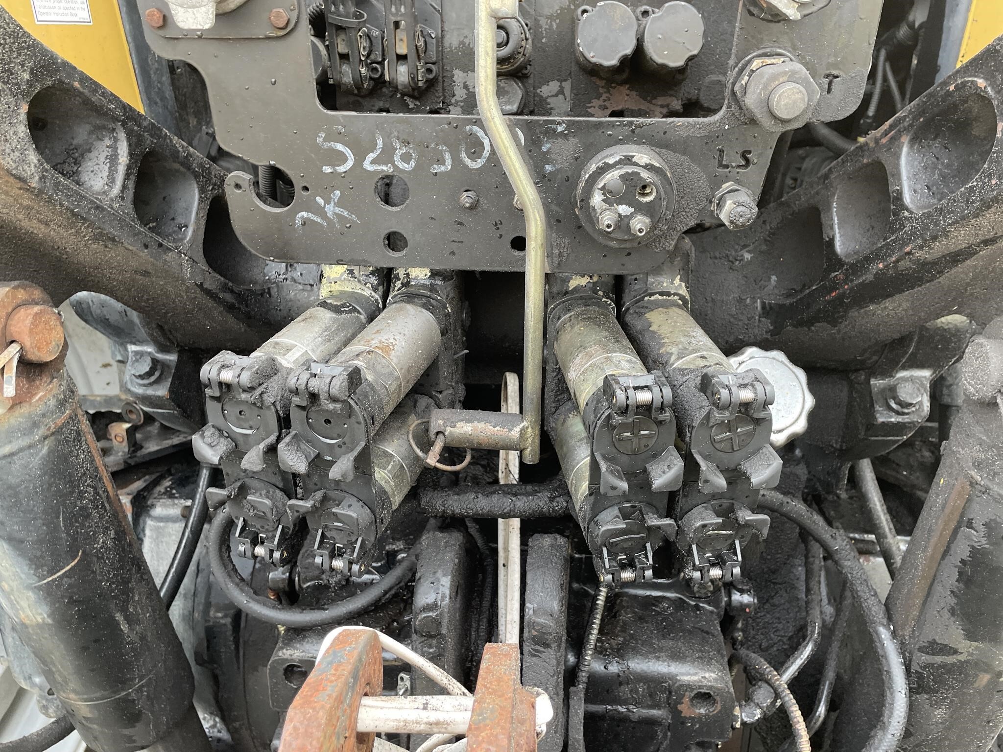 2008 Challenger MT575B Tractor