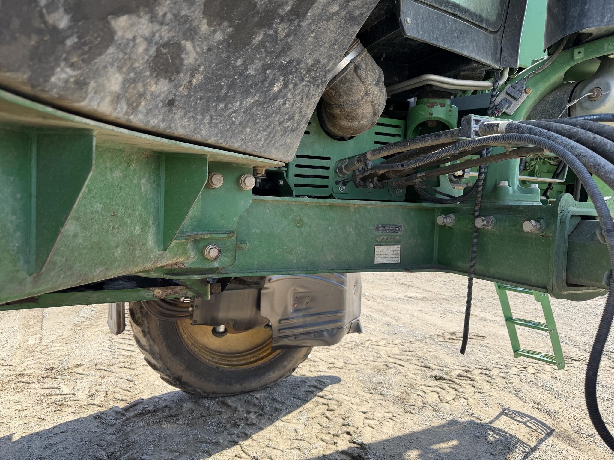 2019 John Deere R4030 Self-Propelled Sprayer