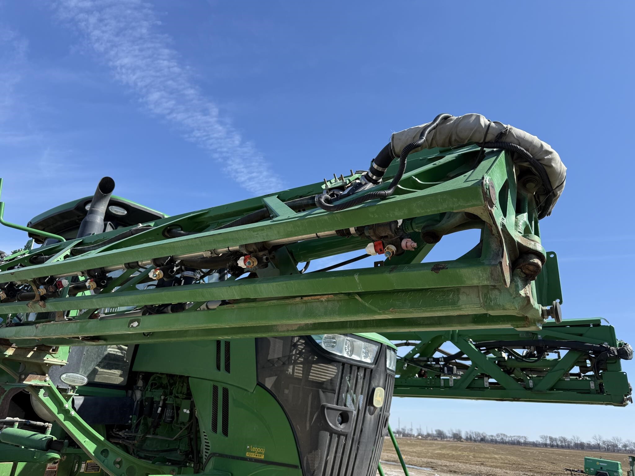 2019 John Deere R4030 Self-Propelled Sprayer