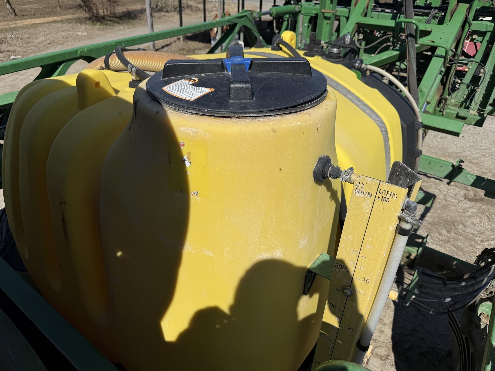 2019 John Deere R4030 Self-Propelled Sprayer