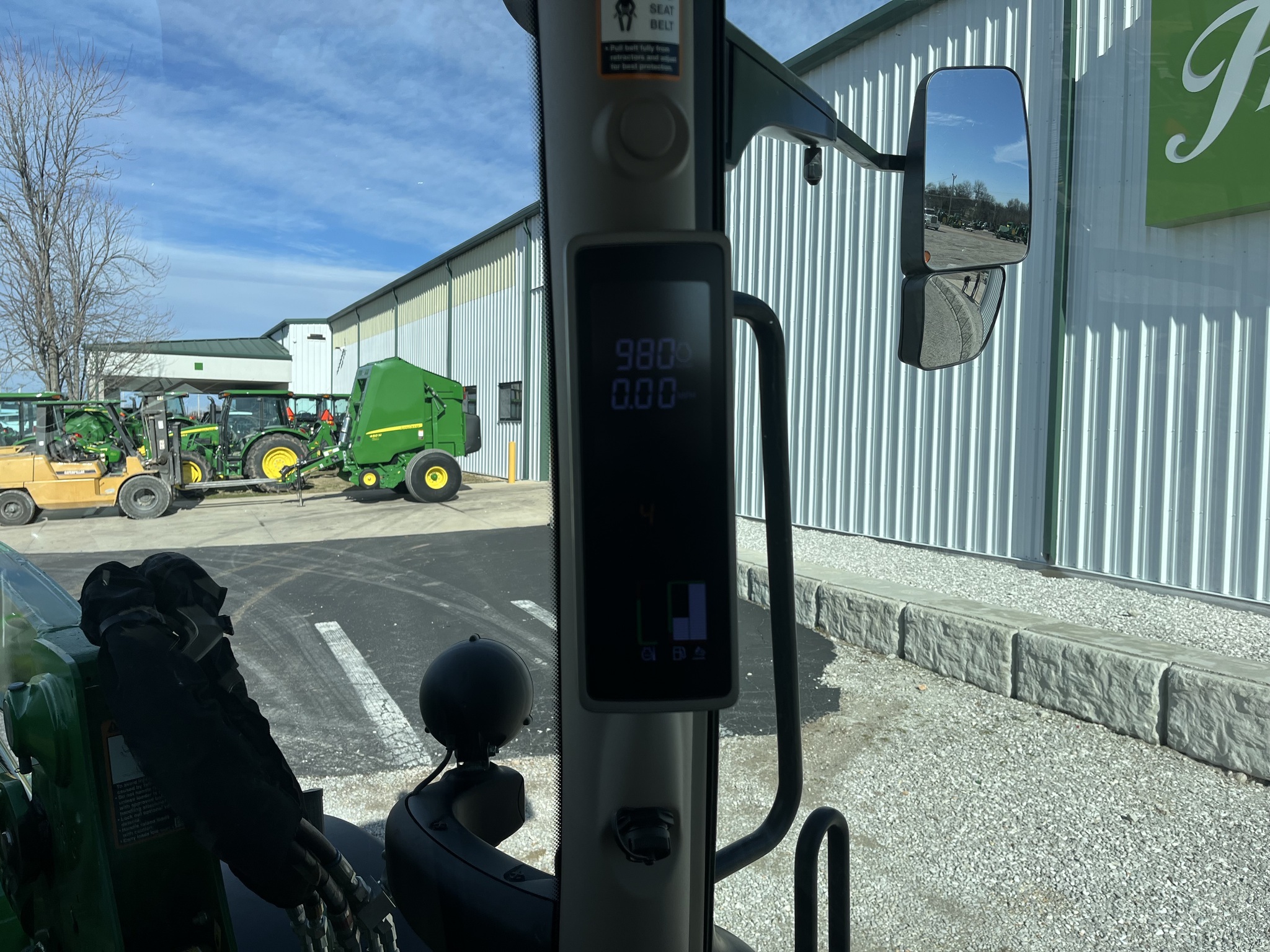 2022 John Deere 6R 175 Tractor