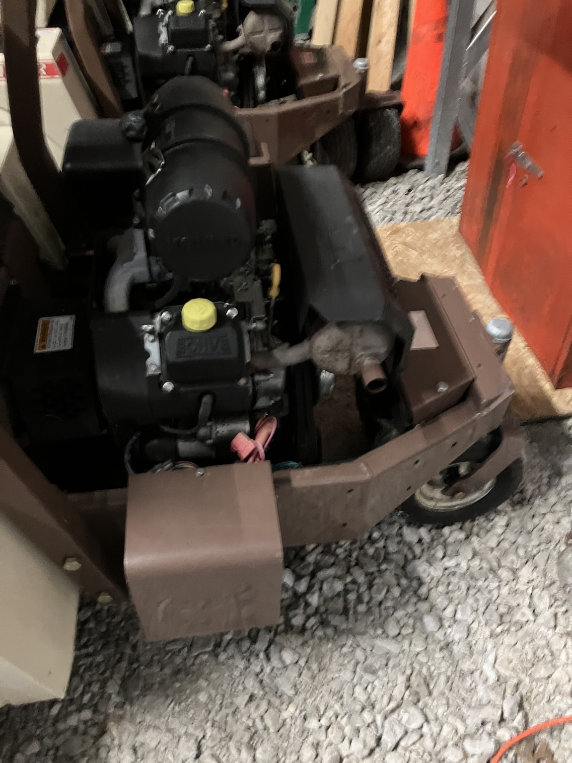 2016 Grasshopper 725KT Lawn Mower