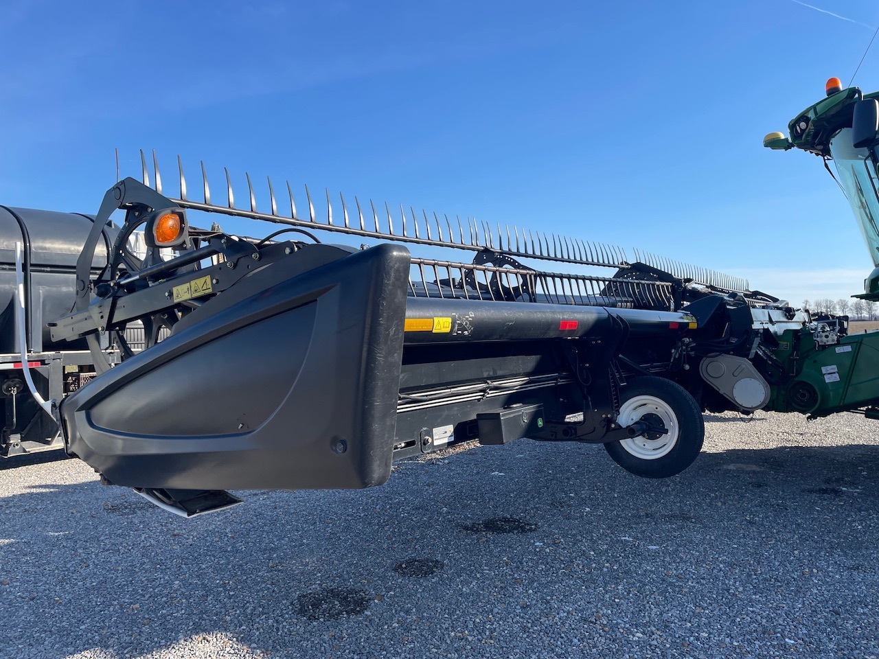 2016 MacDon FD75-45 Platform