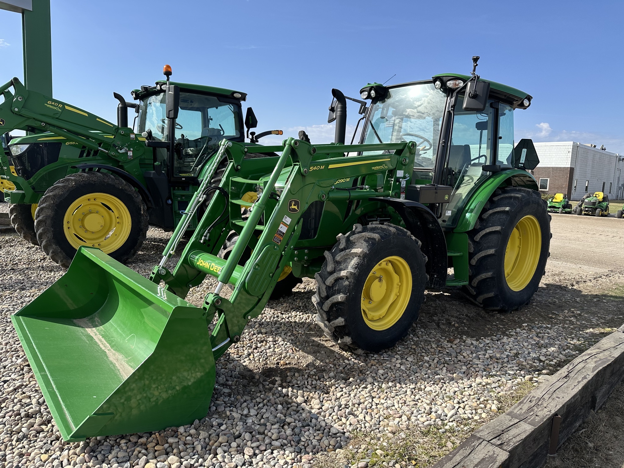 2022 John Deere 5090M Tractor