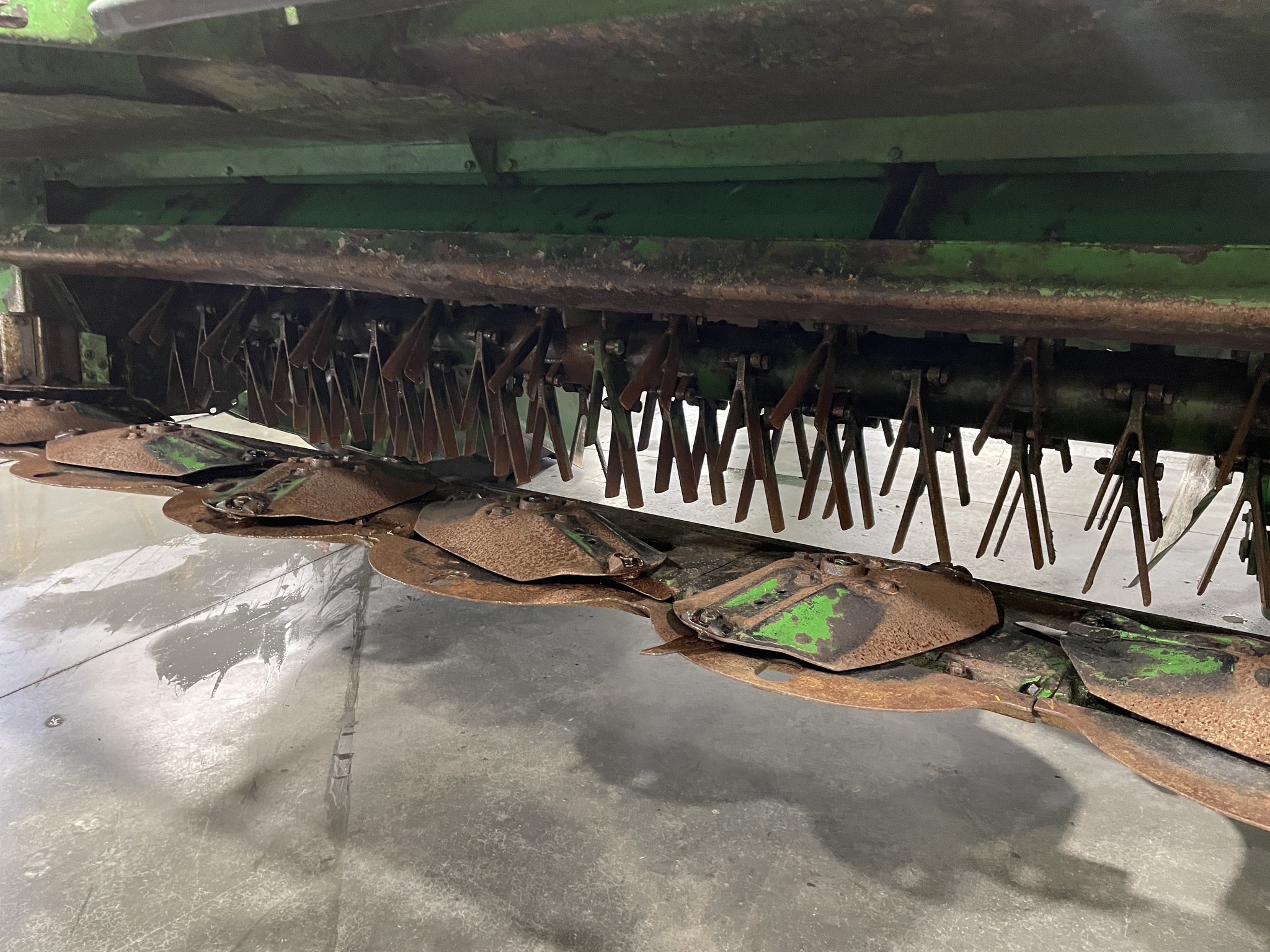2020 John Deere W235 Self-Propelled Windrowers and Swather