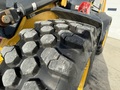 2022 John Deere 324L Front End Loader