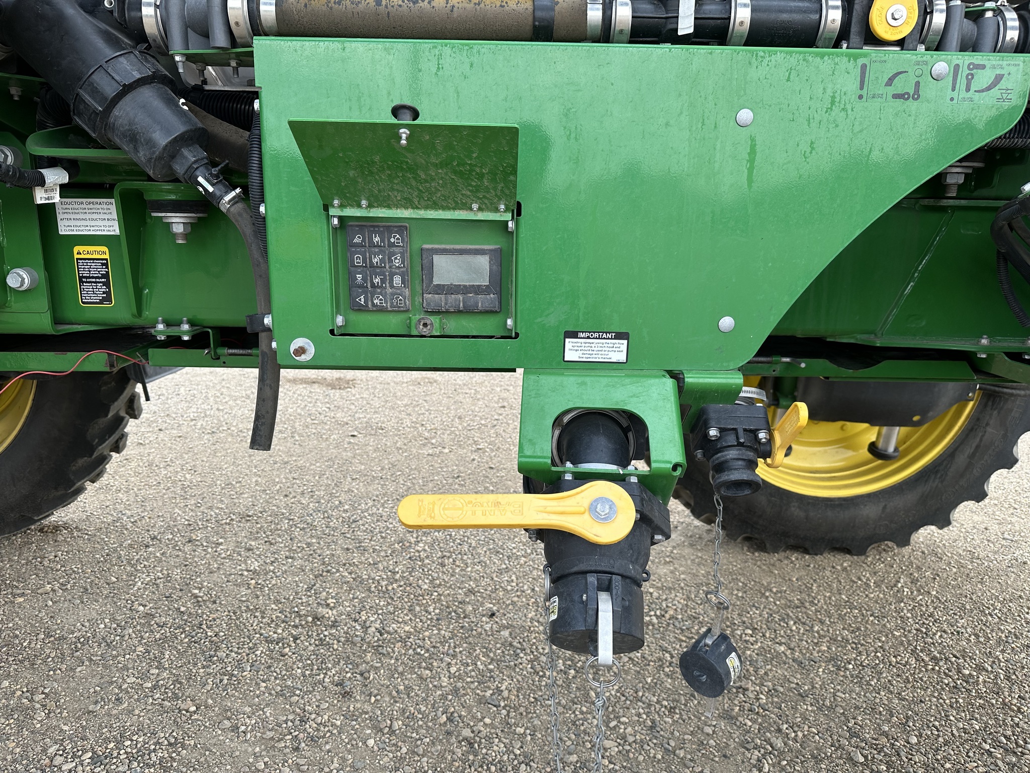 2019 John Deere R4045 Self-Propelled Sprayer