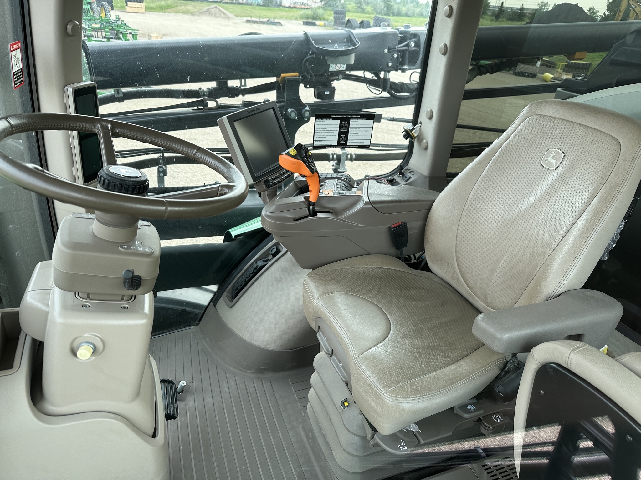 2019 John Deere R4045 Self-Propelled Sprayer