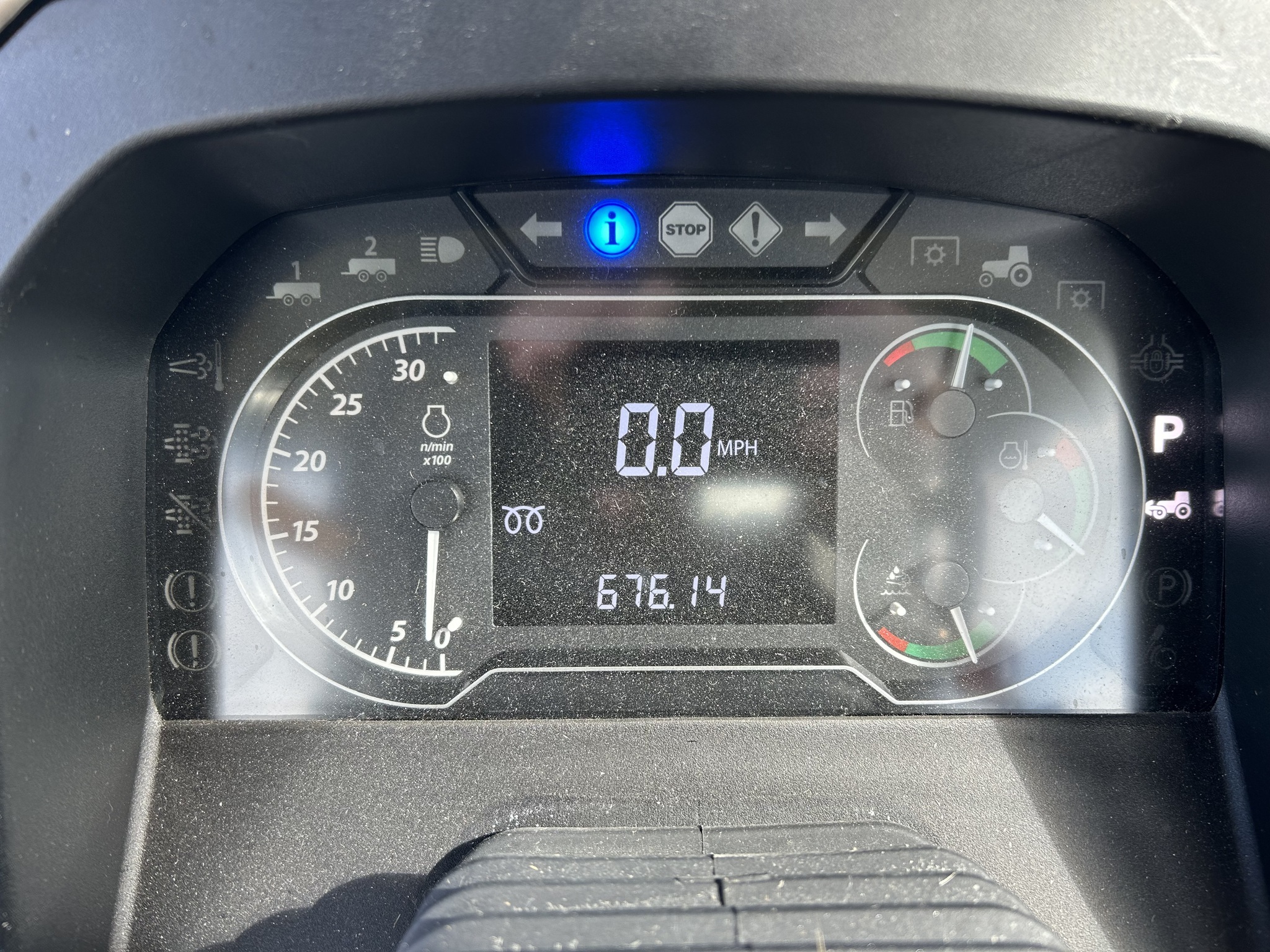 2022 John Deere 5090M Tractor