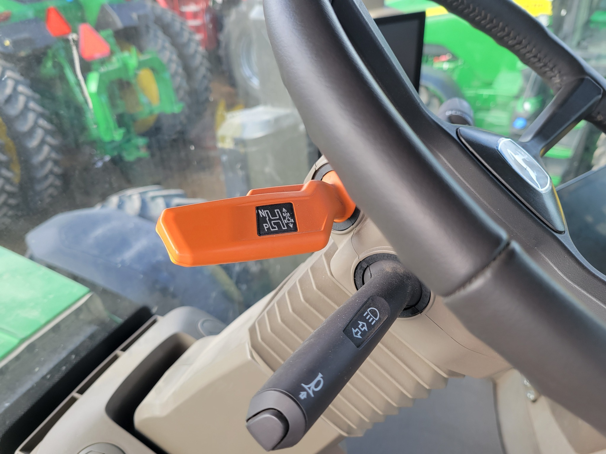 2024 John Deere 8R 370 Tractor