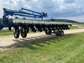 2004 Kinze 3700 Planter
