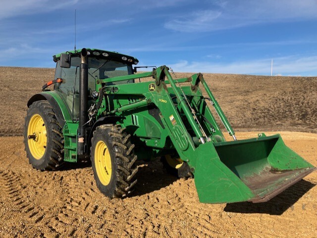 2013 John Deere 6140R Tractor