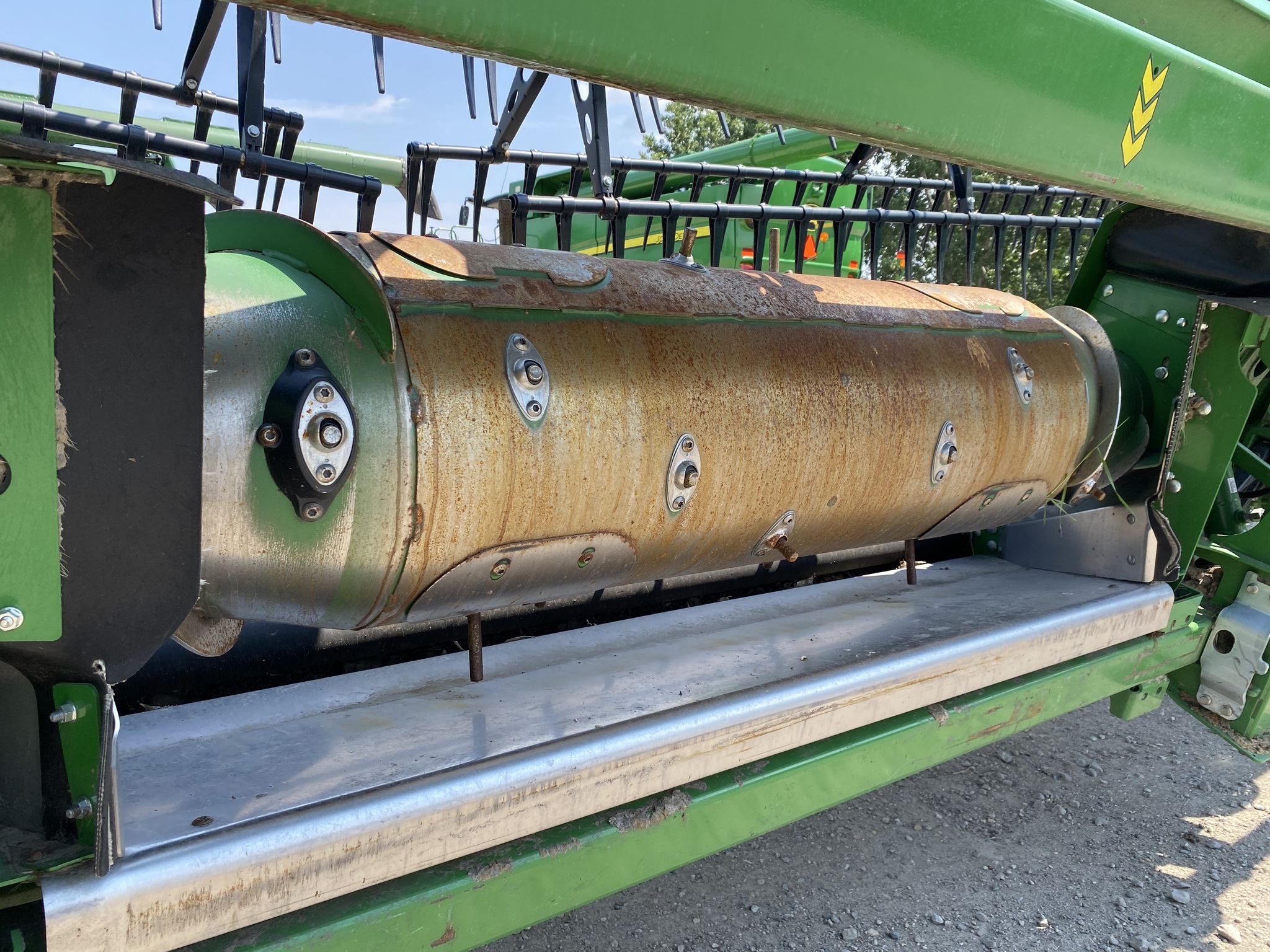 2022 John Deere HD45F Platform