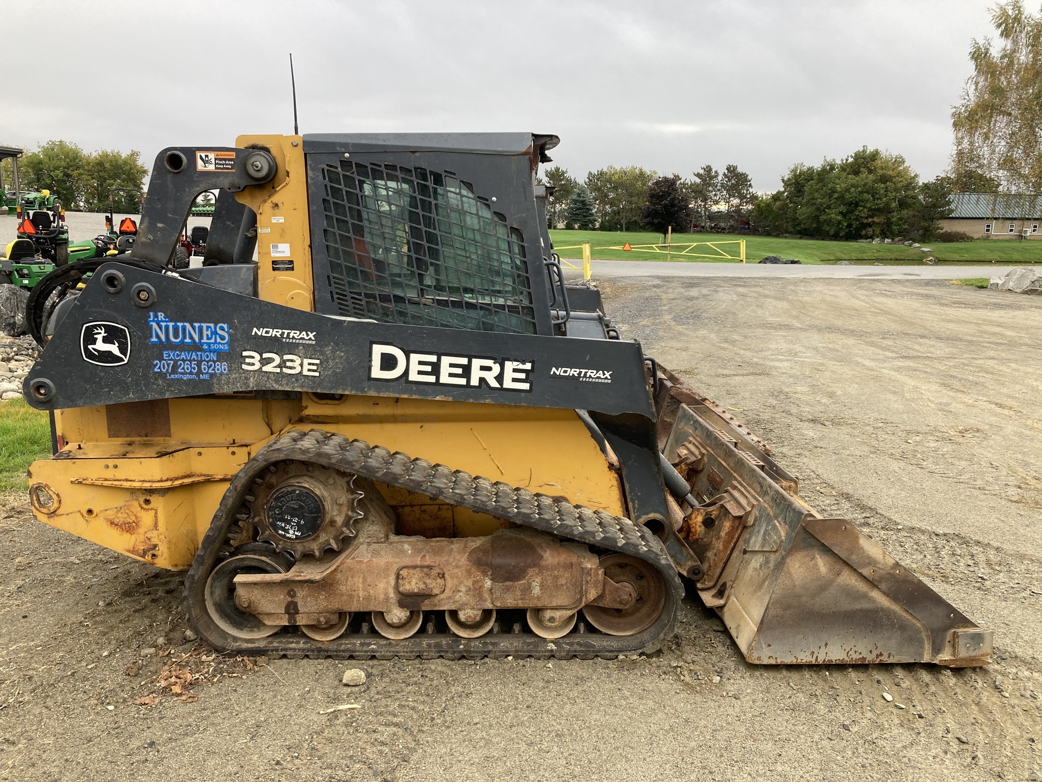2017 Deere 323E Skid Steer