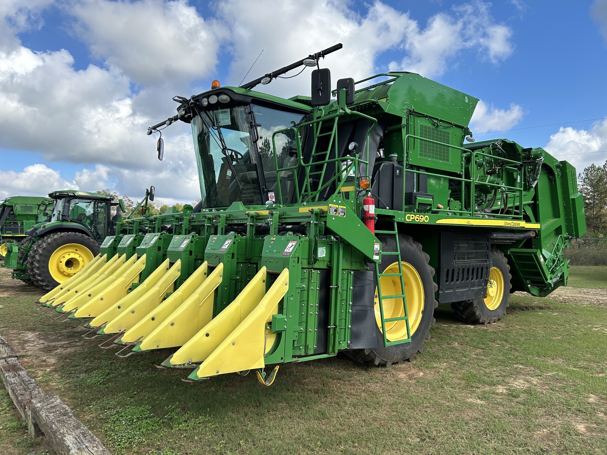 2020 John Deere CP690 Cotton Equipment