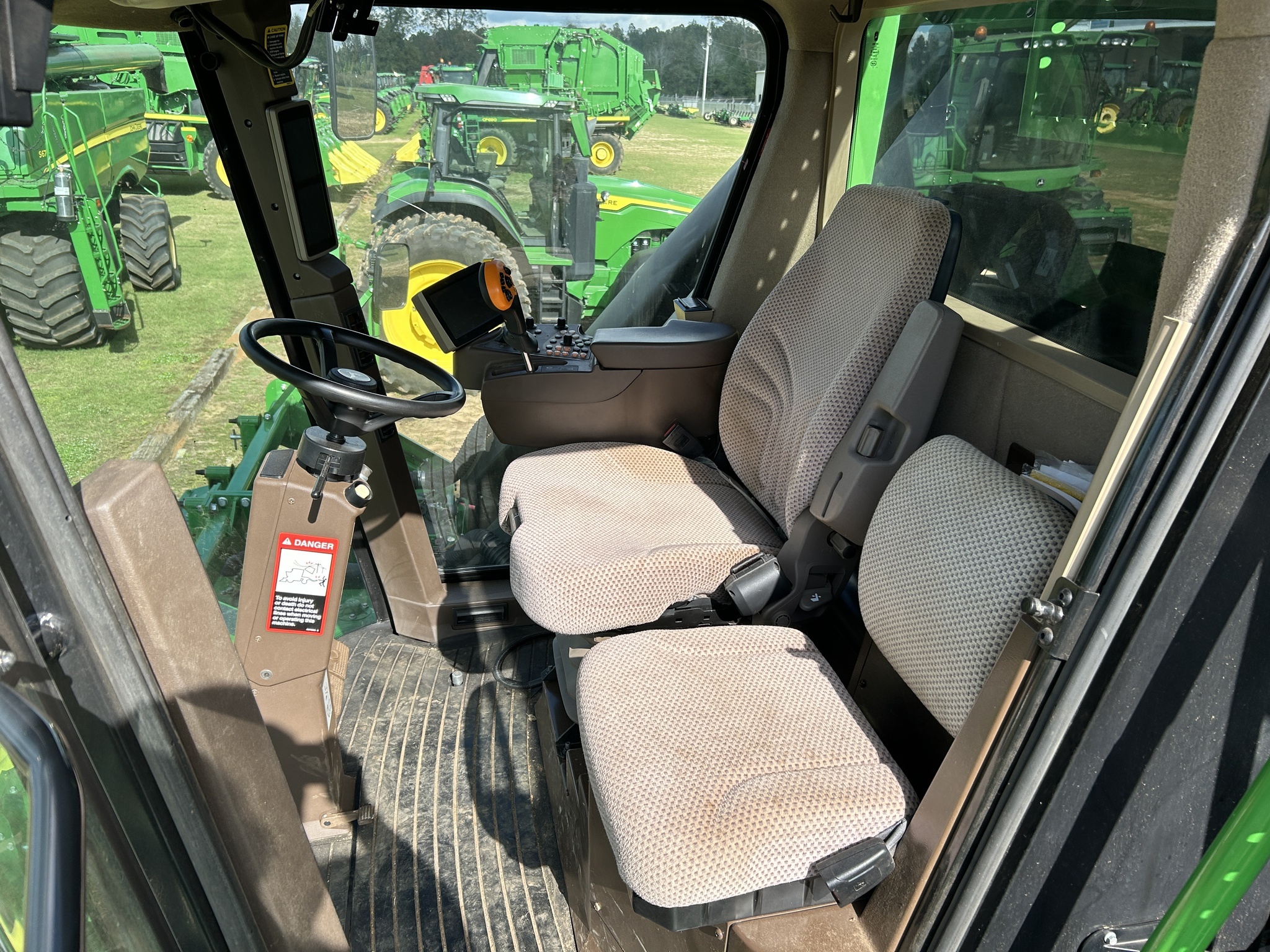 2020 John Deere CP690 Cotton Equipment