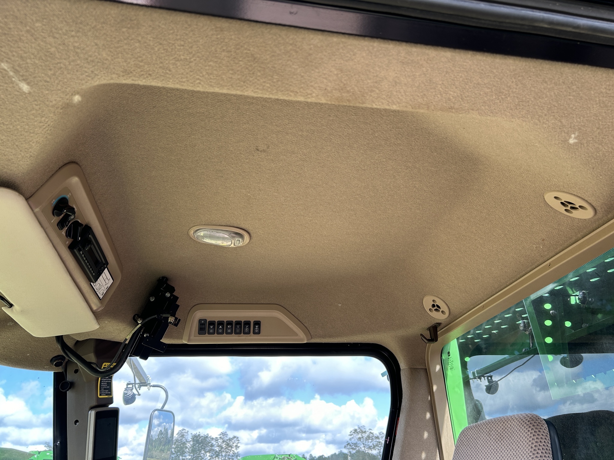 2020 John Deere CP690 Cotton Equipment