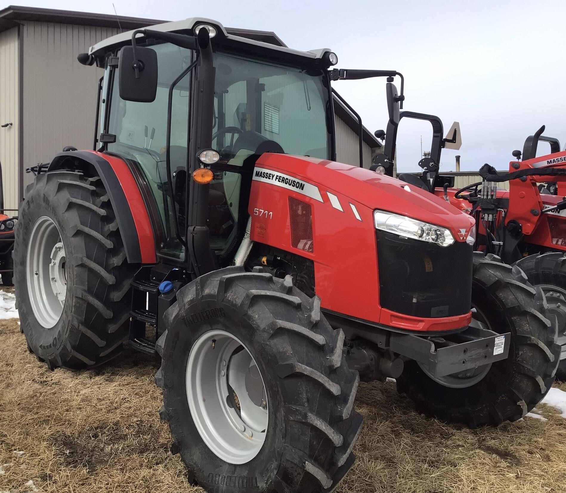 2022 Massey Ferguson 5711 Tractor