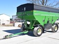  Brent 744 Gravity Wagon