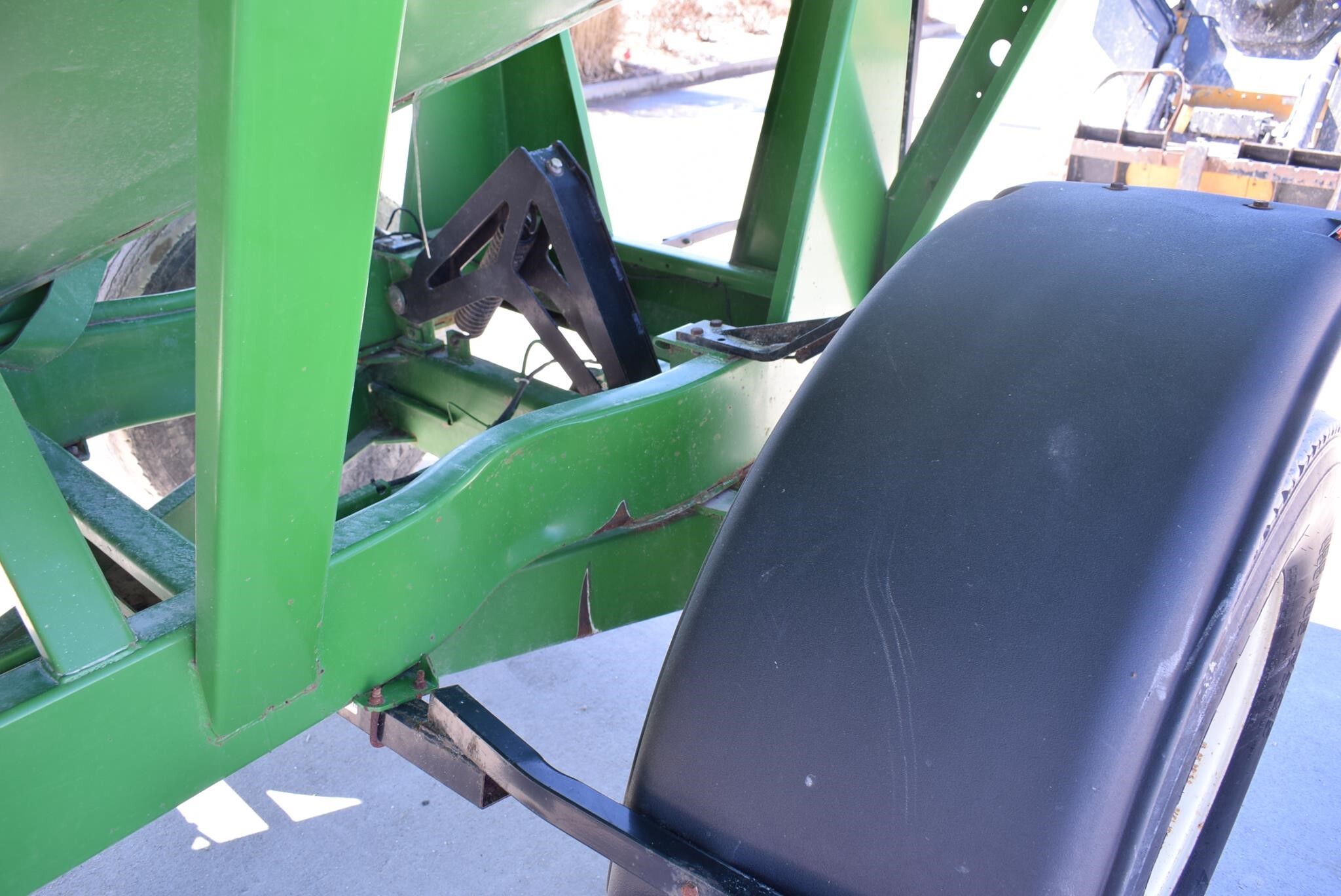  Brent 744 Gravity Wagon