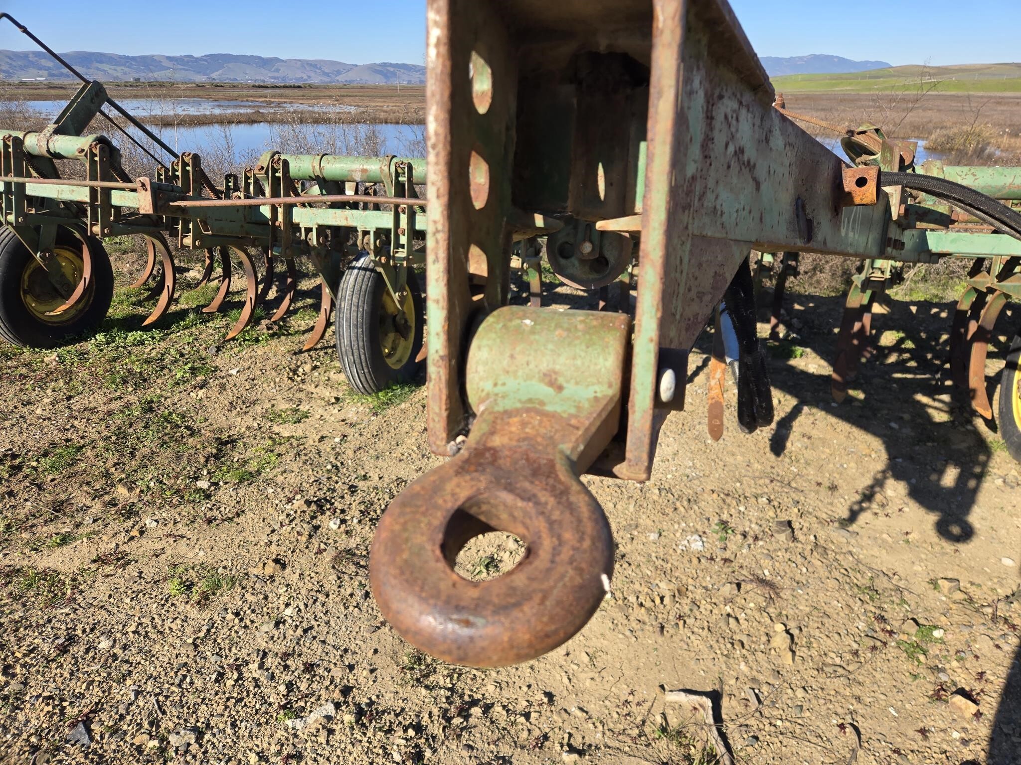 2000 John Deere C20 Chisel Plow