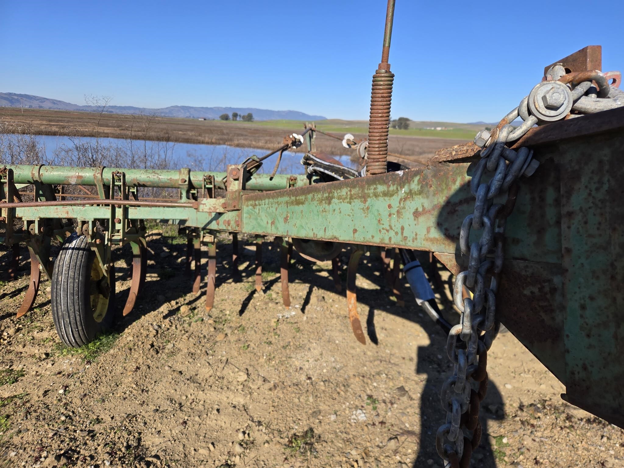 2000 John Deere C20 Chisel Plow