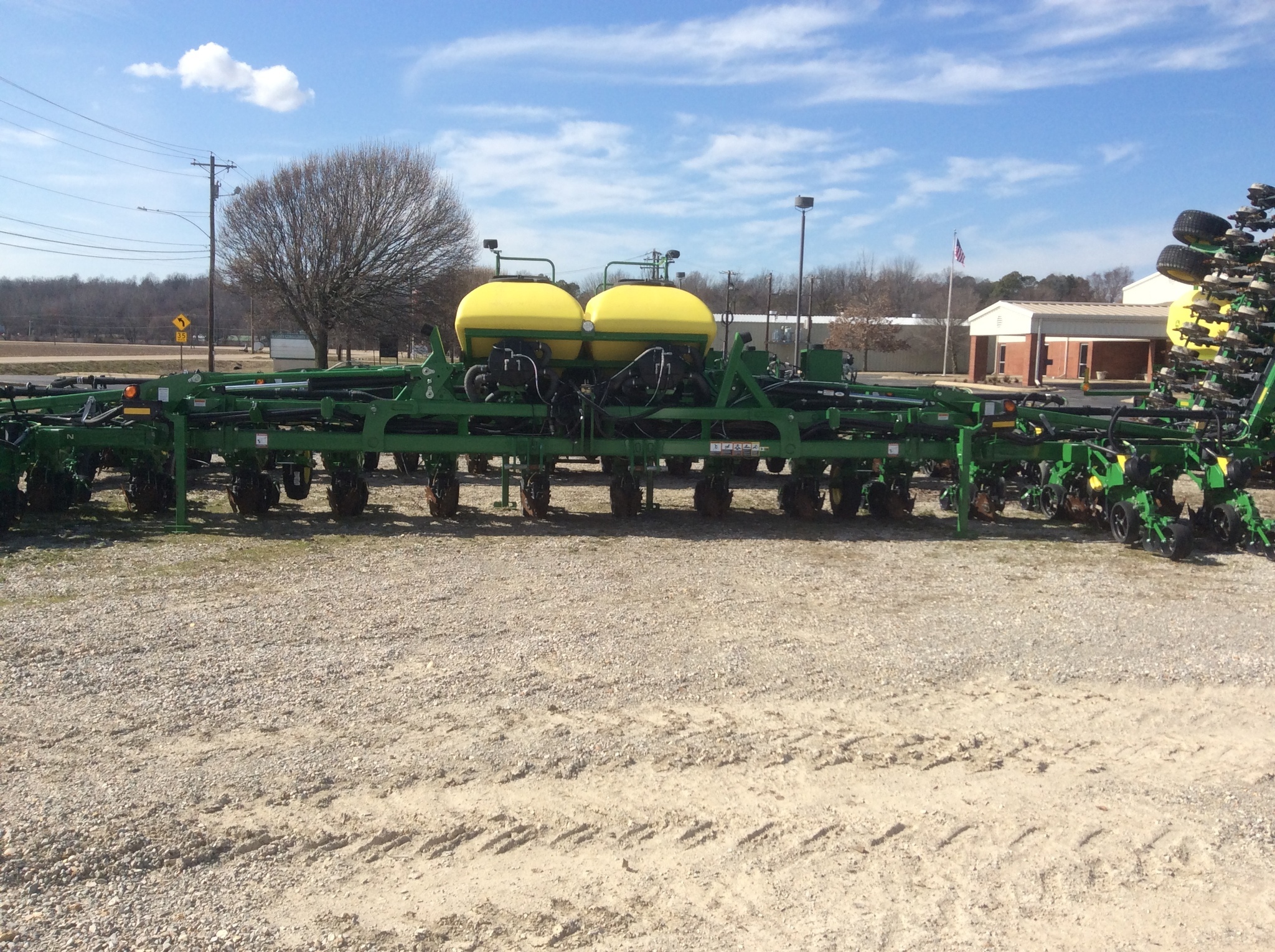 2020 John Deere DR18 Planter