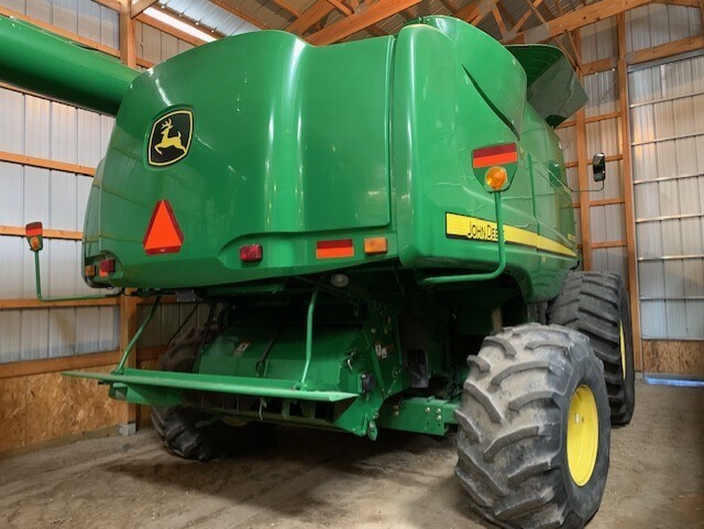 2008 John Deere 9870 STS Combine