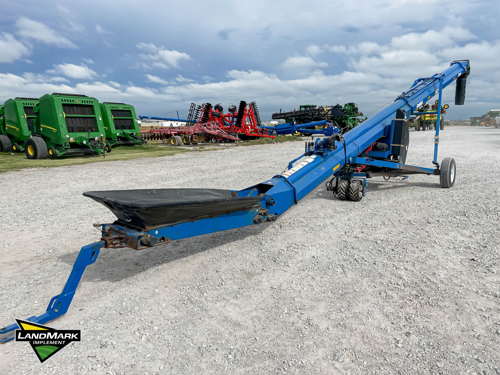 2021 Brandt 1547LP+ Augers and Conveyor
