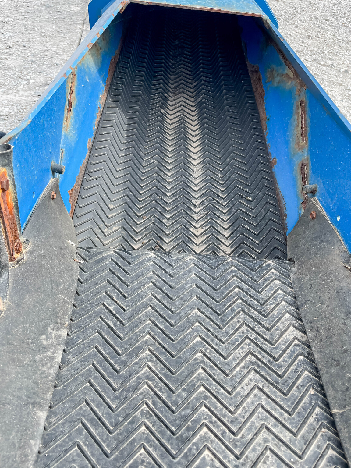 2021 Brandt 1547LP+ Augers and Conveyor