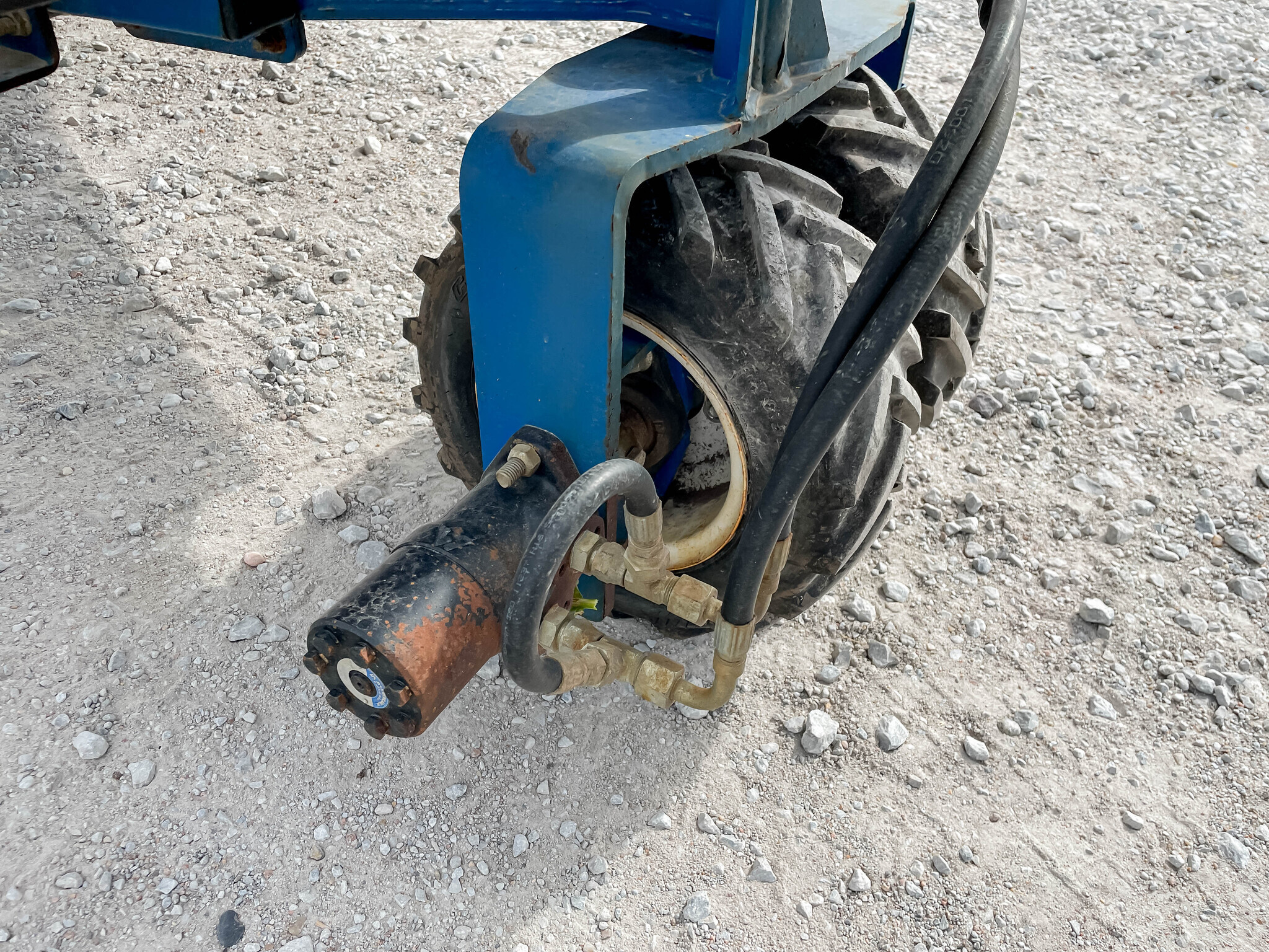 2021 Brandt 1547LP+ Augers and Conveyor