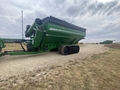 2014 Brent 1196 Grain Cart