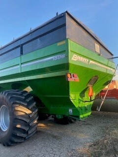 2021 Brent 1596 Grain Cart