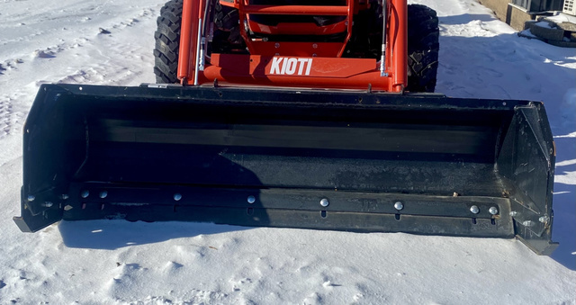  Edney GMF 6072 Snow Blower