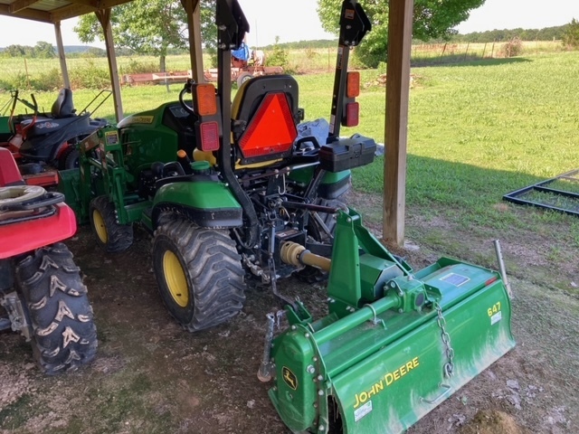 2018 John Deere 647 Lawn Mower