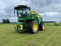 2017 John Deere 8600 Self-Propelled Forage Harvester