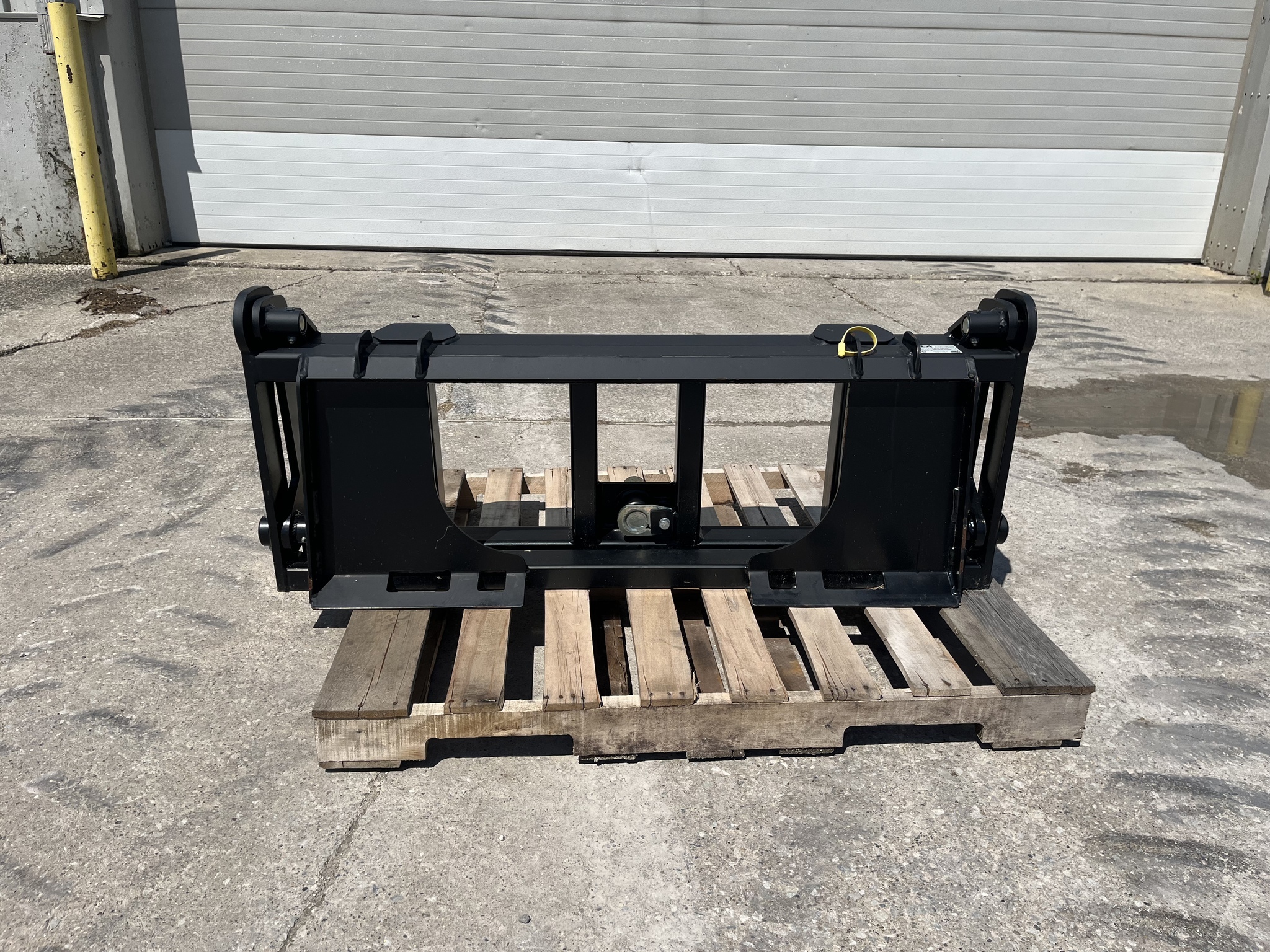  HLA SB1064FBO500 Loader and Skid Steer Attachment