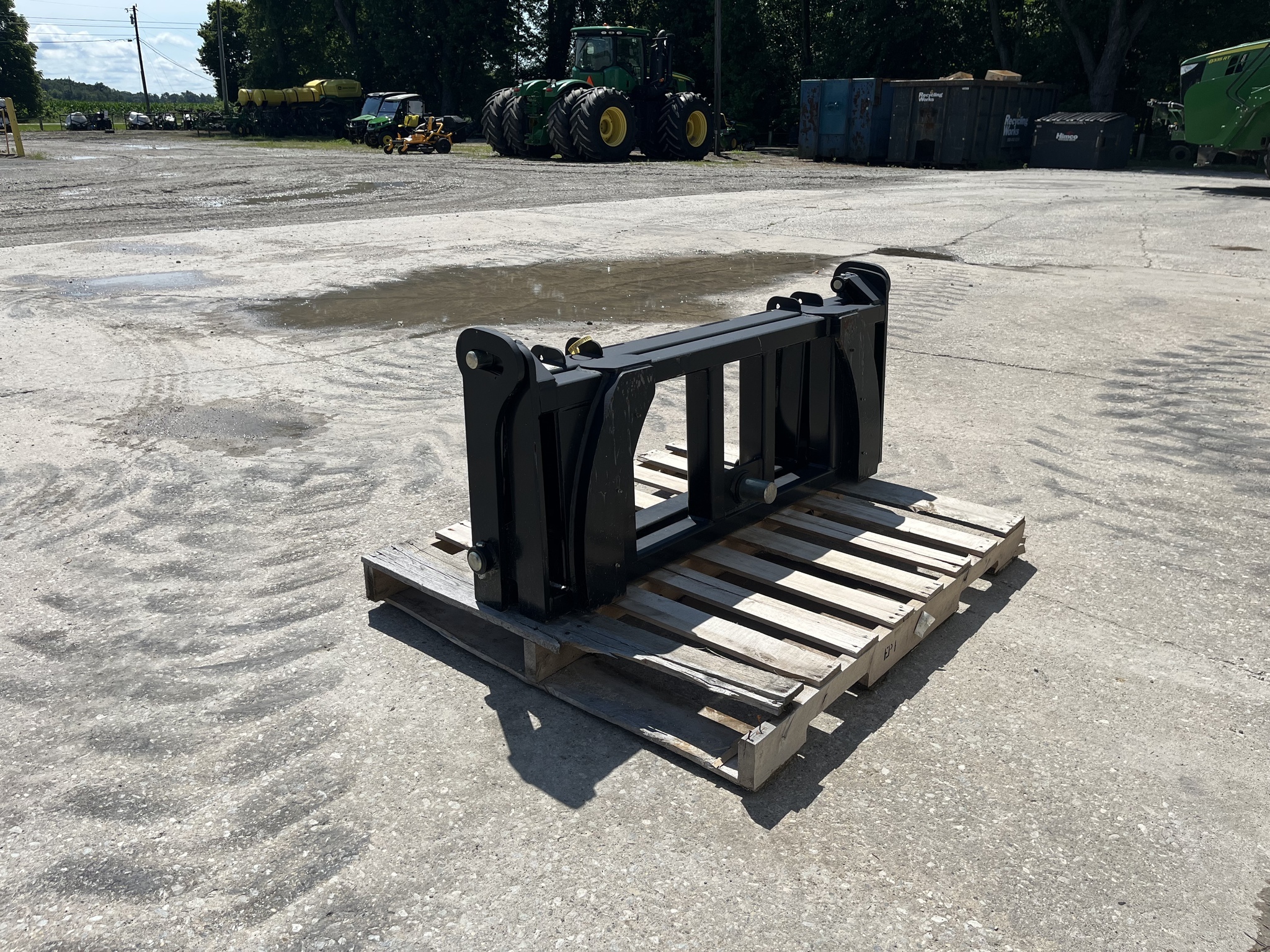  HLA SB1064FBO500 Loader and Skid Steer Attachment