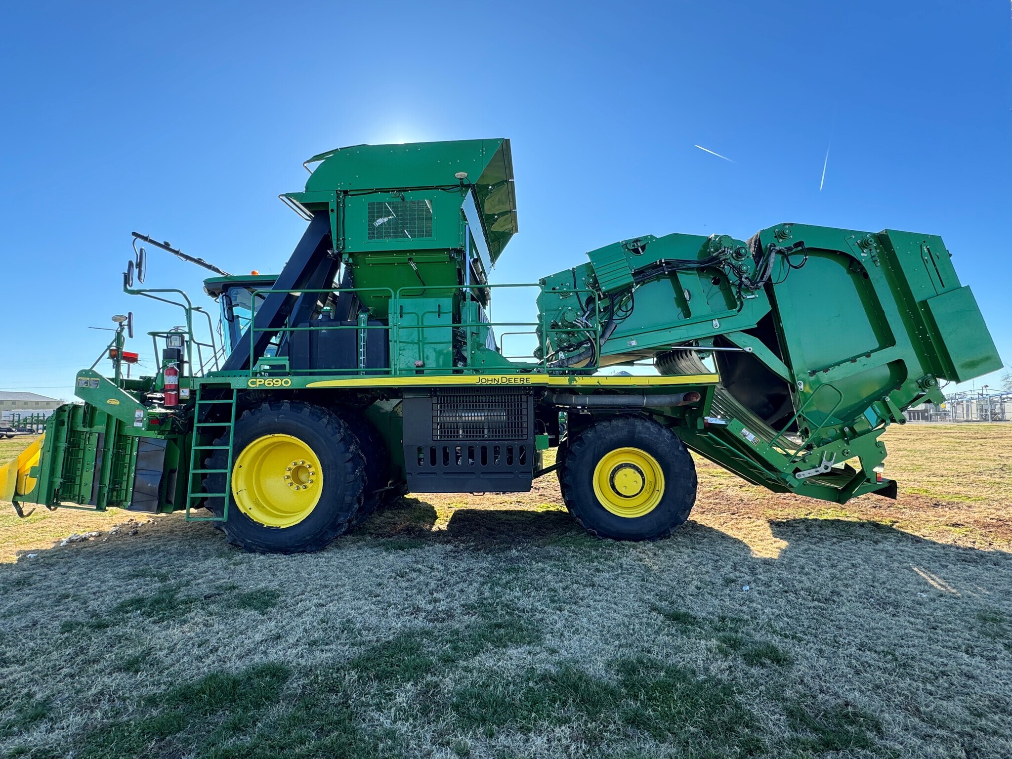 2018 John Deere CP690 Cotton Equipment