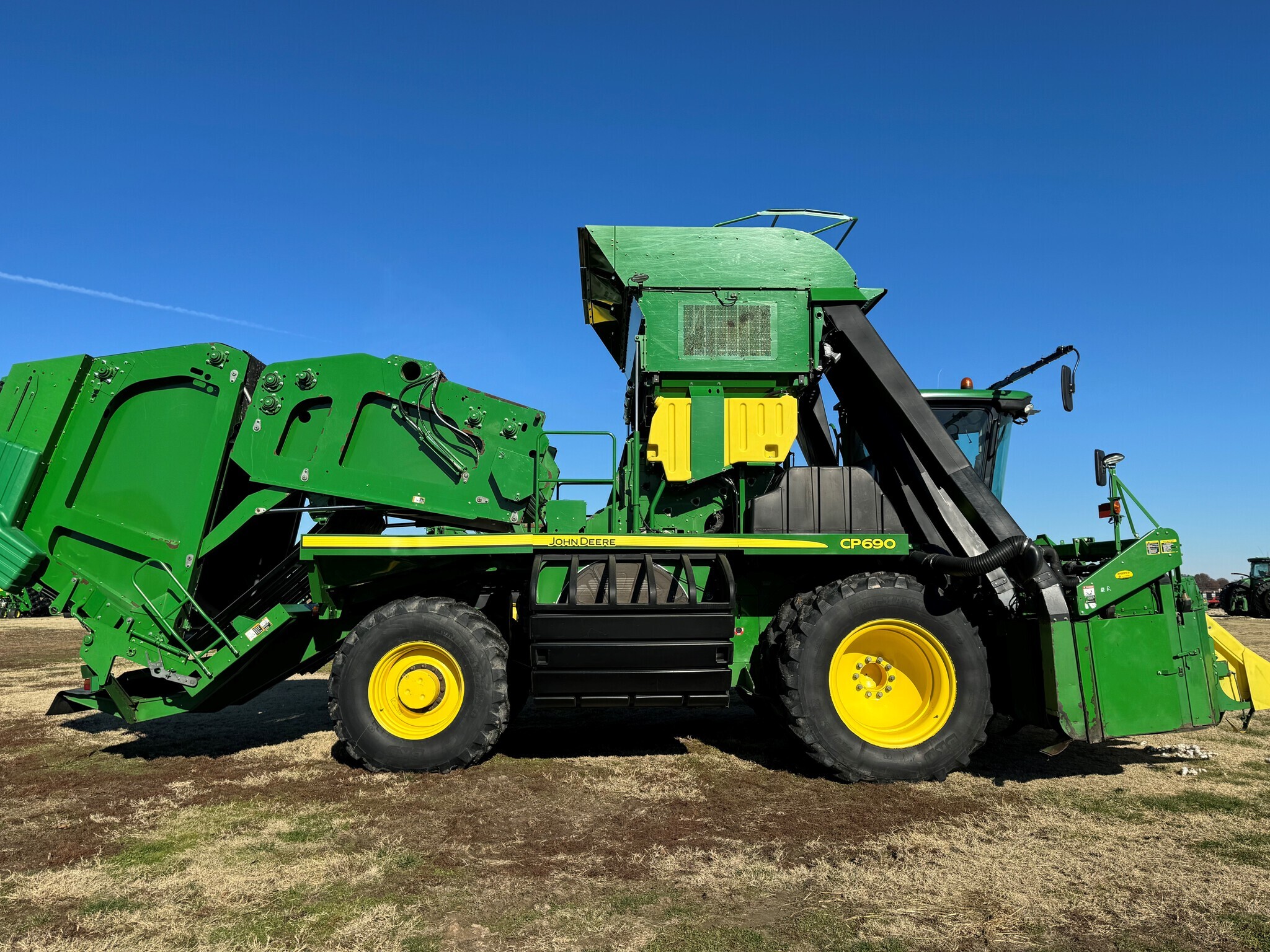 2018 John Deere CP690 Cotton Equipment