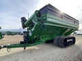 2022 Brent 1596 Grain Cart