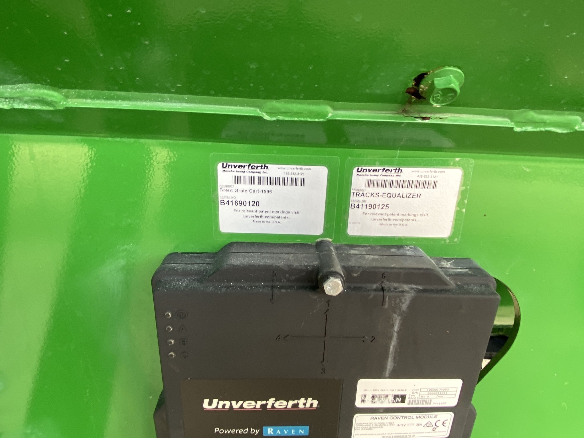 2022 Brent 1596 Grain Cart