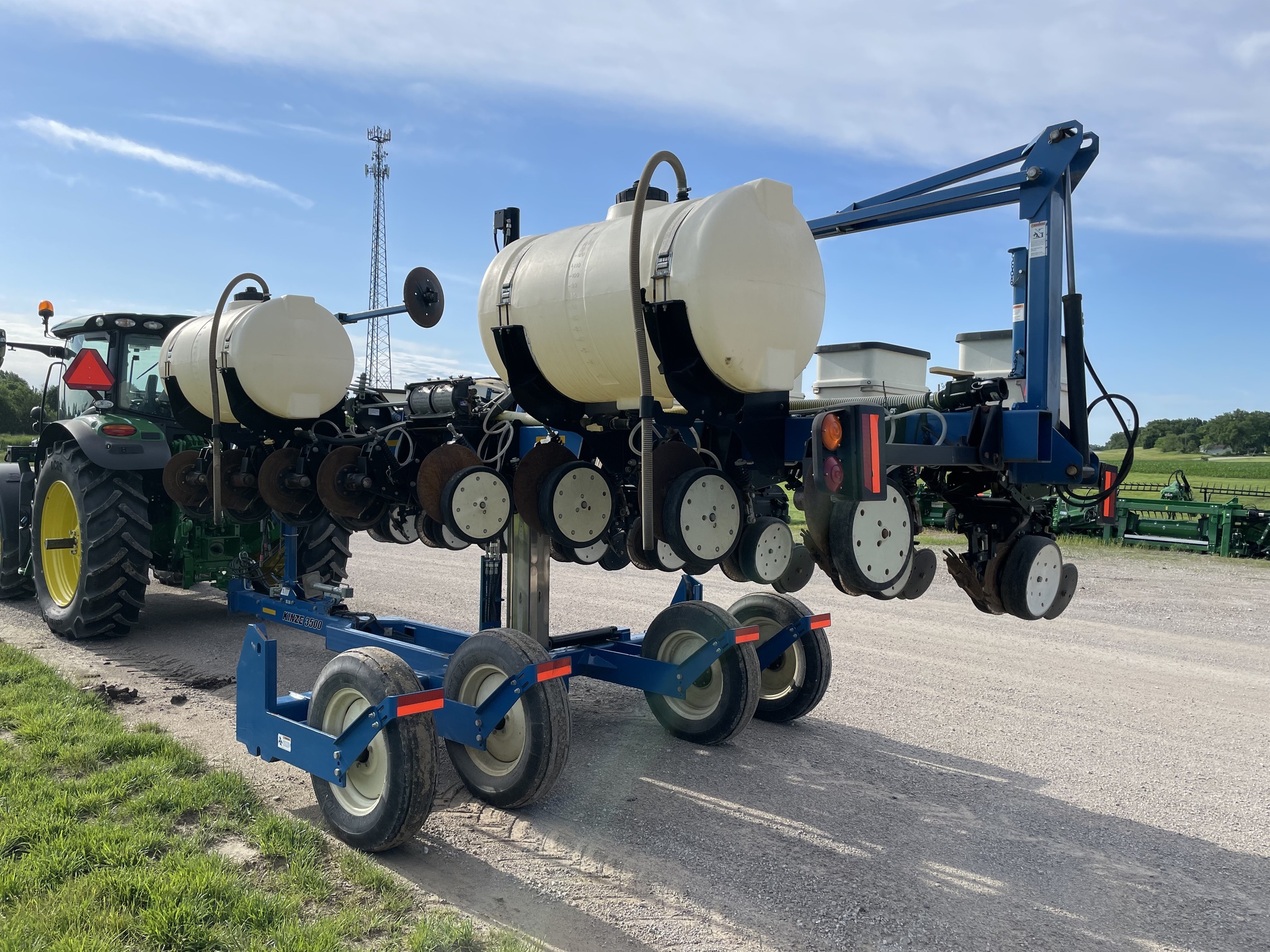 2013 Kinze 3500 Planter