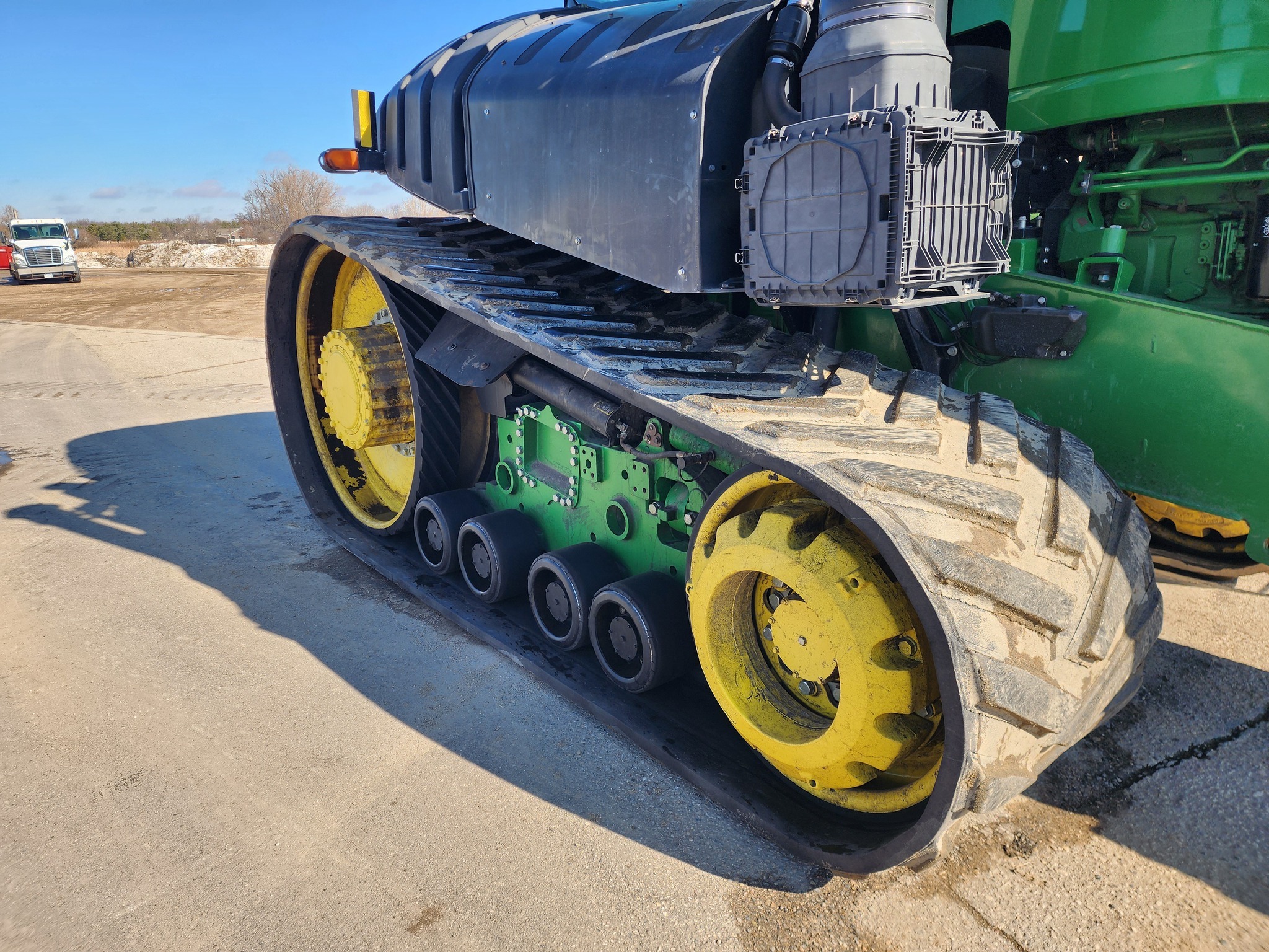 2015 John Deere 9570RT Tractor
