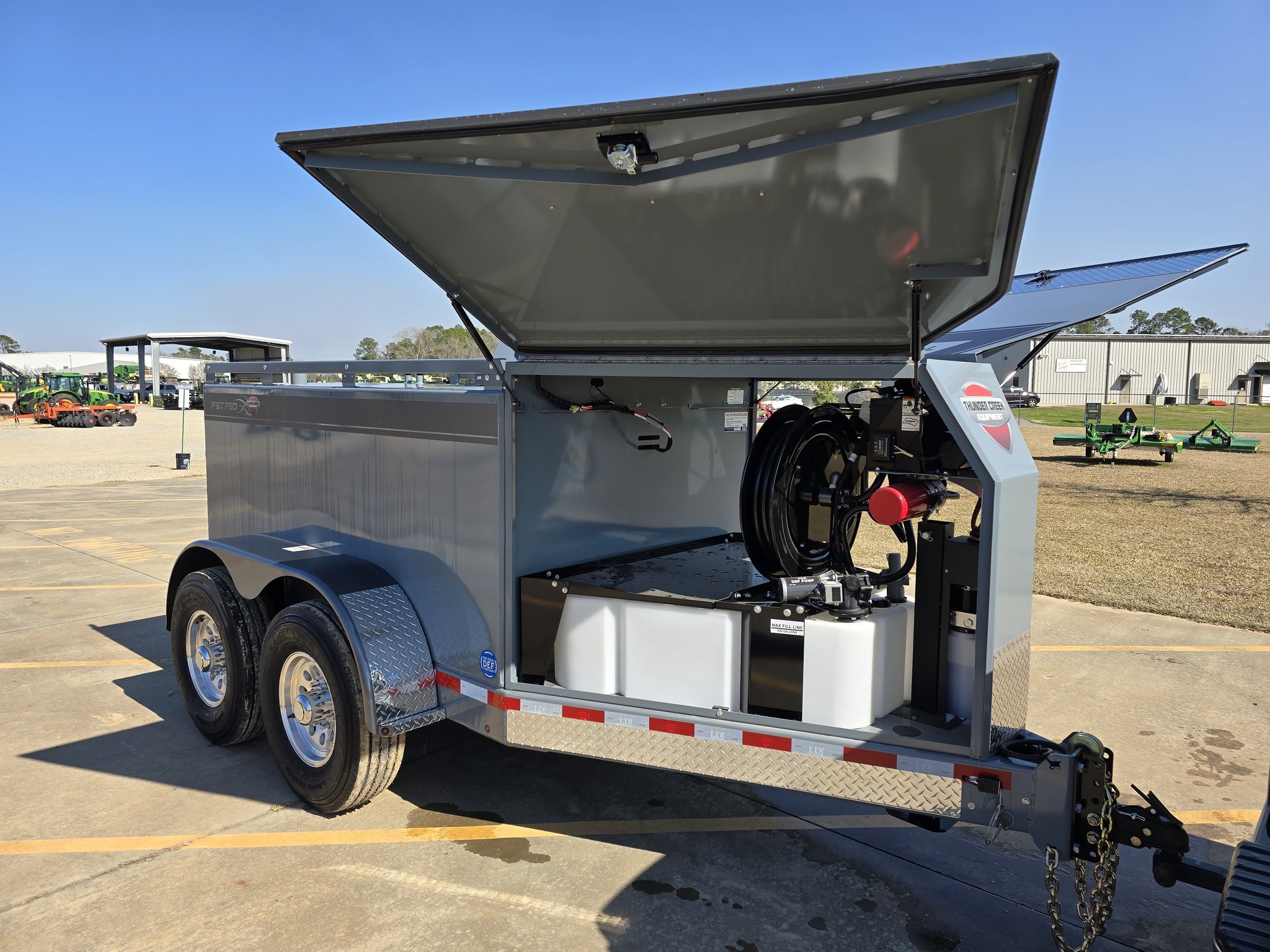 2024 Thunder Creek FST750 Fuel Trucks/Trailer
