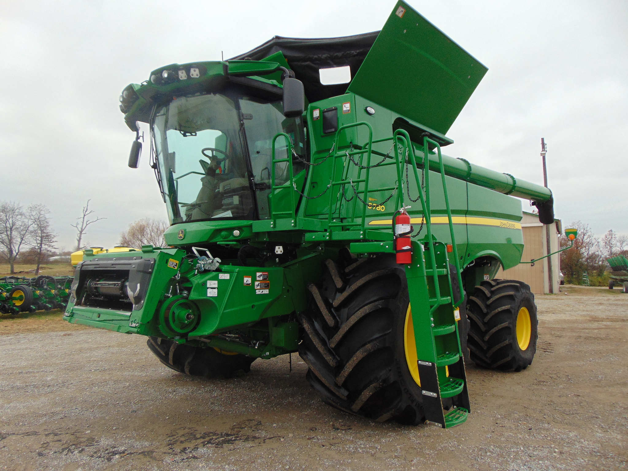 2023 John Deere S780 Combine